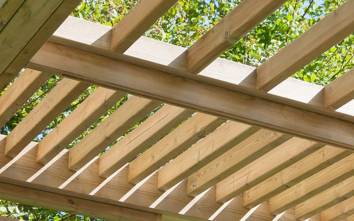 Åpent tak på pergola.